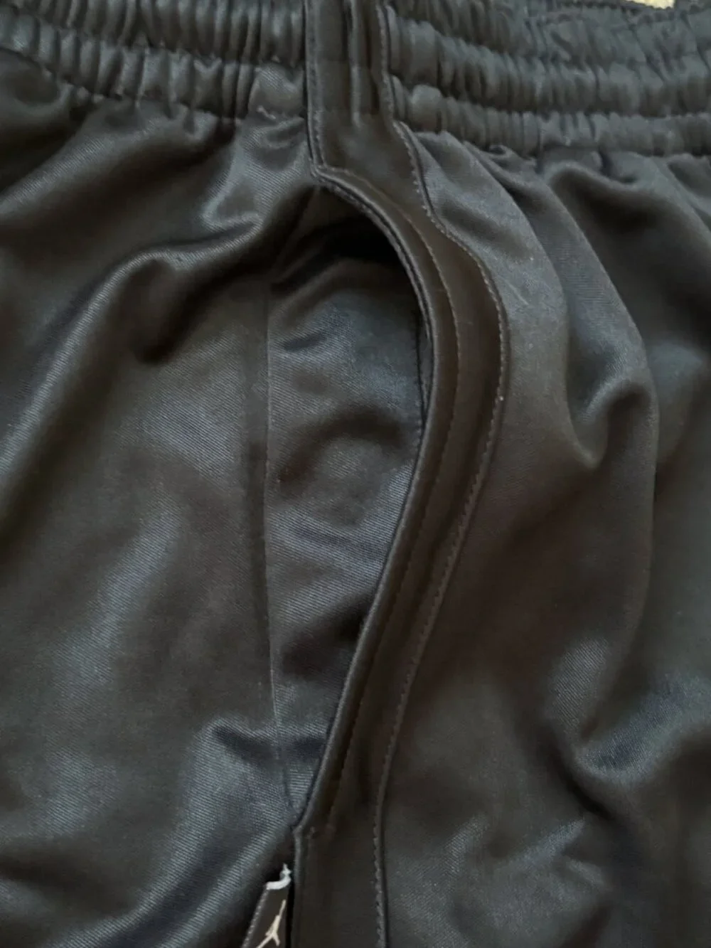 Nike Air Jordan Shimmer Basketball Shorts 2020 Medium Black On Black AJ1122 011